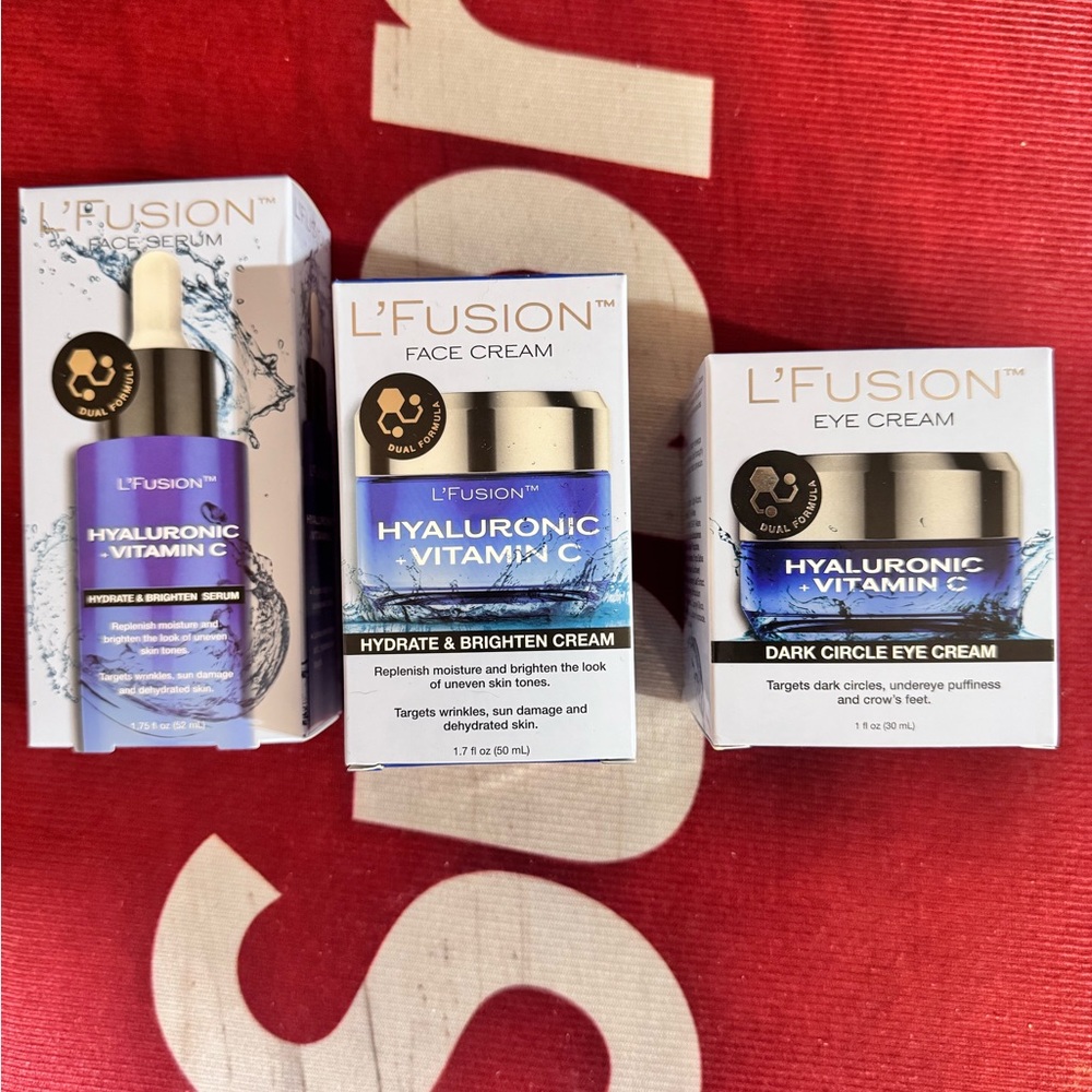 Hyaluronic Vitamin C Skincare Trio - Blue
